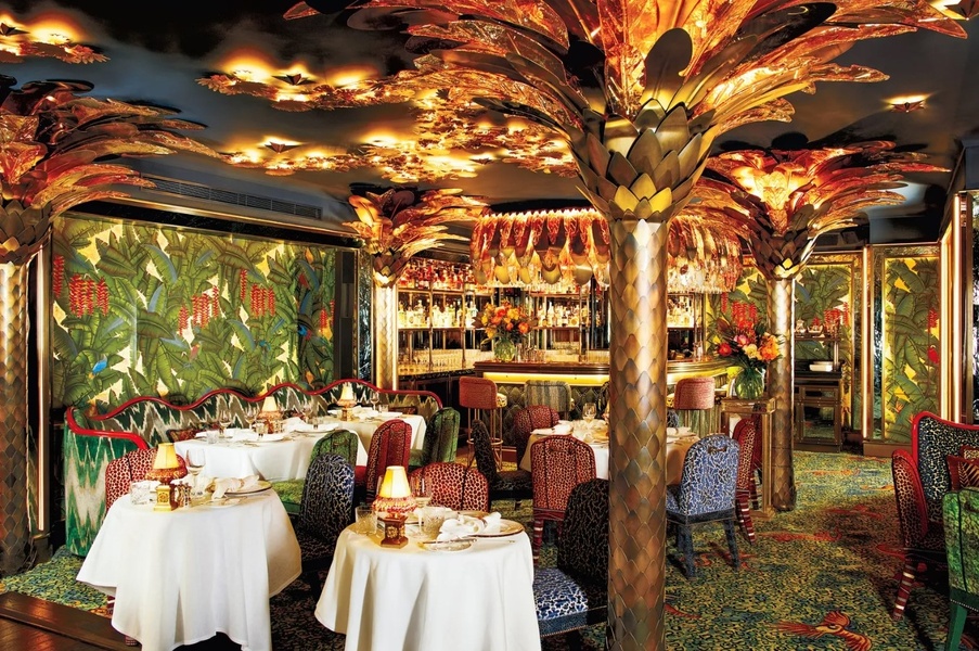 Annabel's Club light sculpture