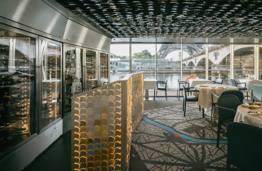 Habillage de Bar lumineux, Design écailles