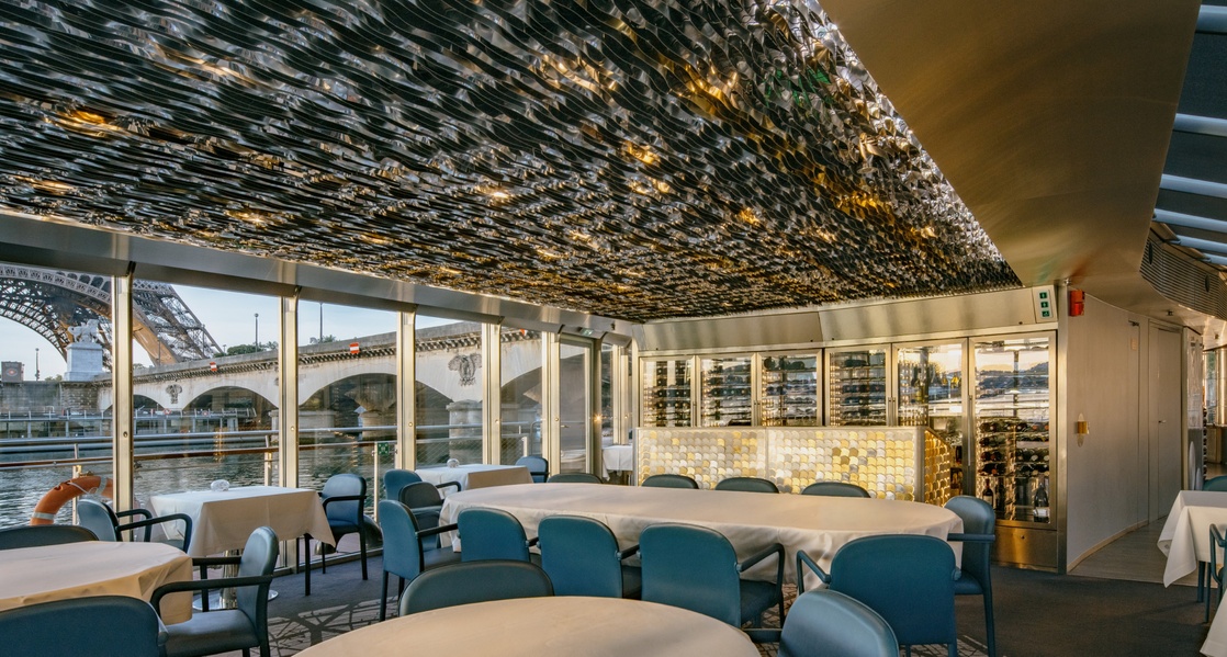 Habillage de Bar lumineux, Design écailles