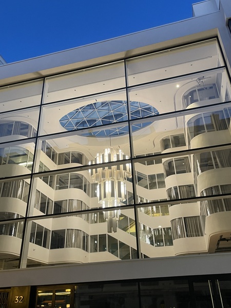 Lustre Acoustique monumental 